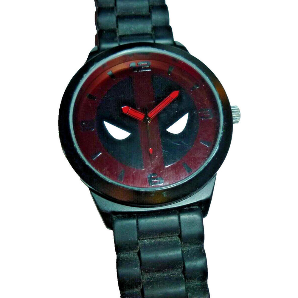 Marvel Comics DeadPool Face‎ Accutime Watch Large Men's Rubber Strap